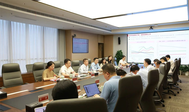 嘉实基金、、嘉实财富、、银河期货辅导及专家到访我司