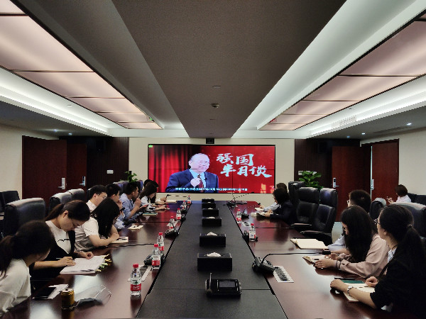 《习近平谈治国理政》第三卷在浙商南宫官网掀起学习热潮