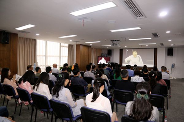我司组织党员参与浙江省交通集团"两学一做"教育活动带头大会和警示教育大会